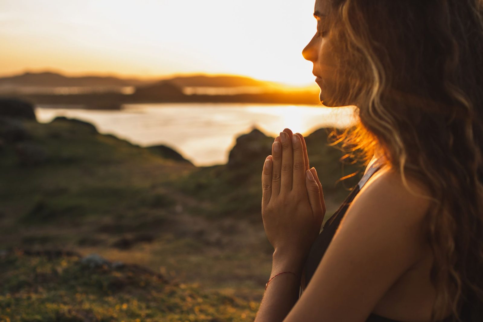 Hope & Healing Trauma: A Gentle Path Back to Wholeness