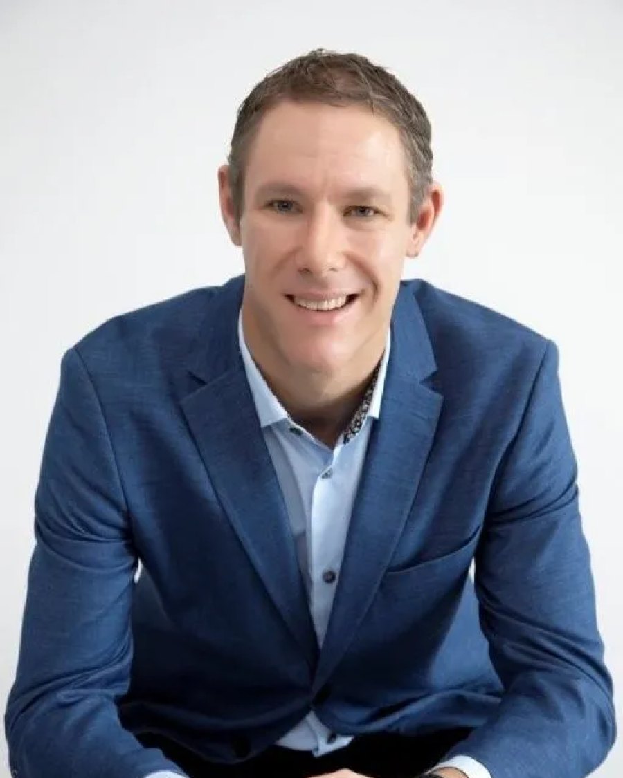 Portrait of Nick Jonsson