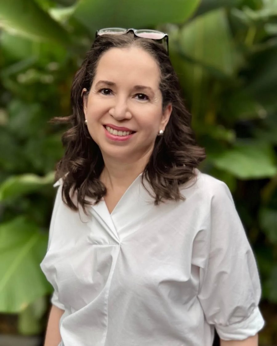 Portrait of Vanessa Lazcano